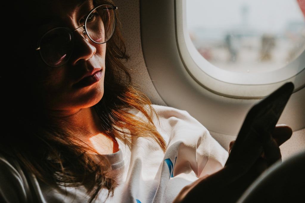 5 Ways To Improve Your Sleep Quality on an Airplane (and overcome jet lag quickly)